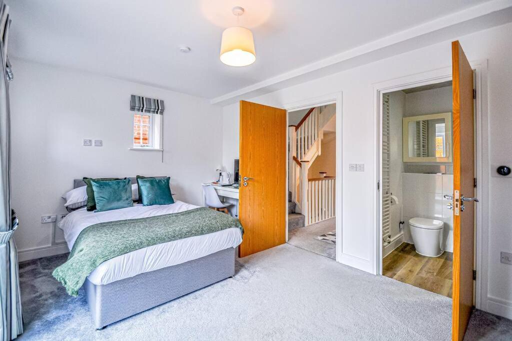 Entire House Sleeps 8 Near The River Thames Maidenhead Ngoại thất bức ảnh