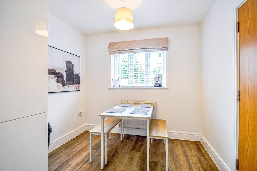 Entire House Sleeps 8 Near The River Thames Maidenhead Ngoại thất bức ảnh