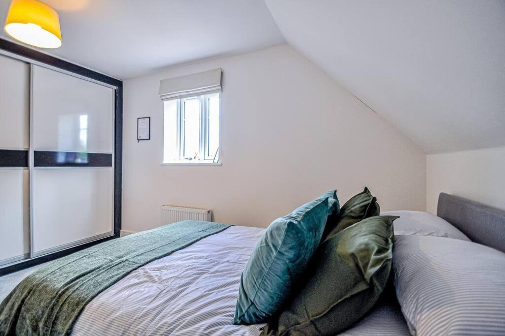 Entire House Sleeps 8 Near The River Thames Maidenhead Ngoại thất bức ảnh