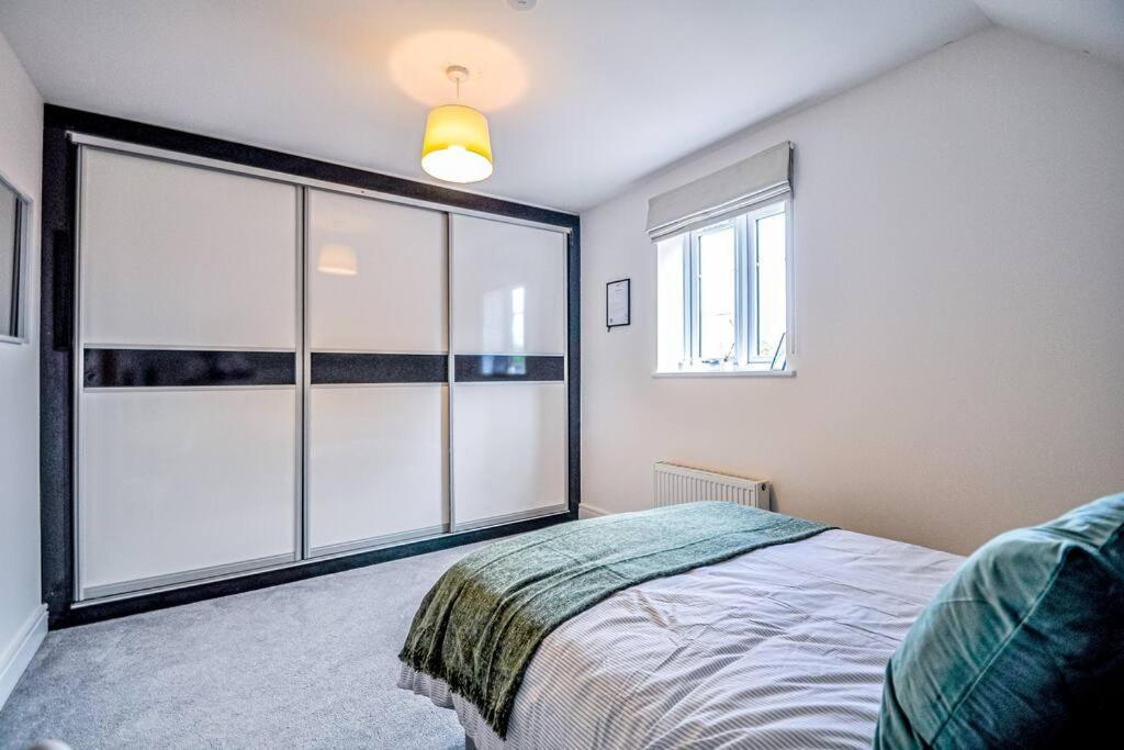 Entire House Sleeps 8 Near The River Thames Maidenhead Ngoại thất bức ảnh