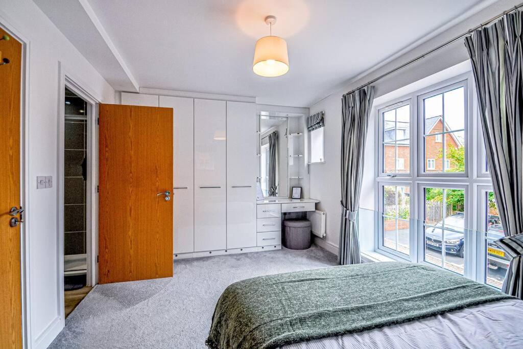 Entire House Sleeps 8 Near The River Thames Maidenhead Ngoại thất bức ảnh
