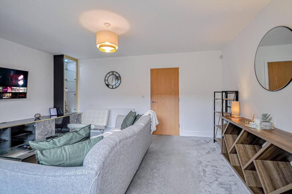 Entire House Sleeps 8 Near The River Thames Maidenhead Ngoại thất bức ảnh
