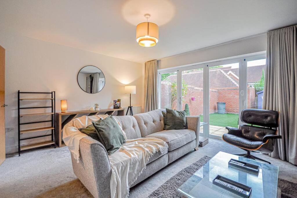 Entire House Sleeps 8 Near The River Thames Maidenhead Ngoại thất bức ảnh